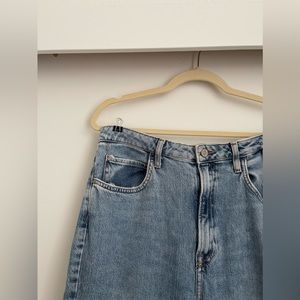 ZARA SLIM FLARED SLITTED HIGH RISE Z1975 JEANS